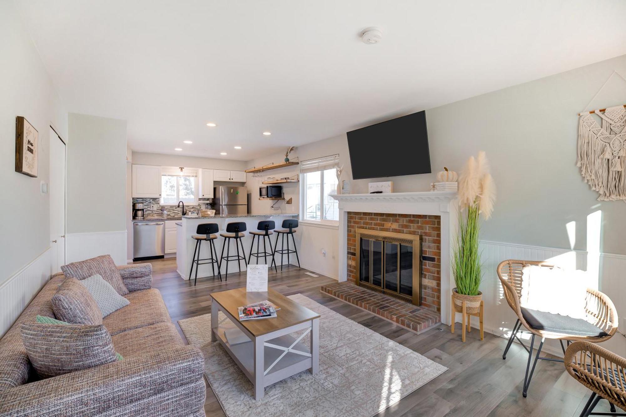 Comfy Family-Size Townhome 2Br-5 People Near Old Town Arvada-10Min Walk Exterior photo